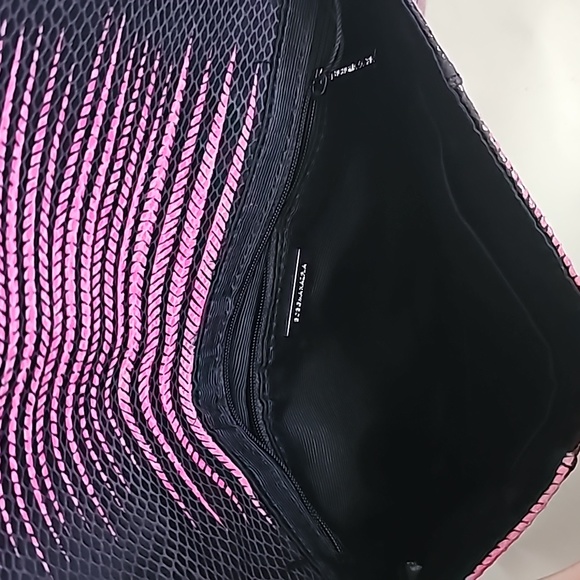 NWT BCBGMaxazria Adela Clutch in Pink and Black - Picture 3 of 9